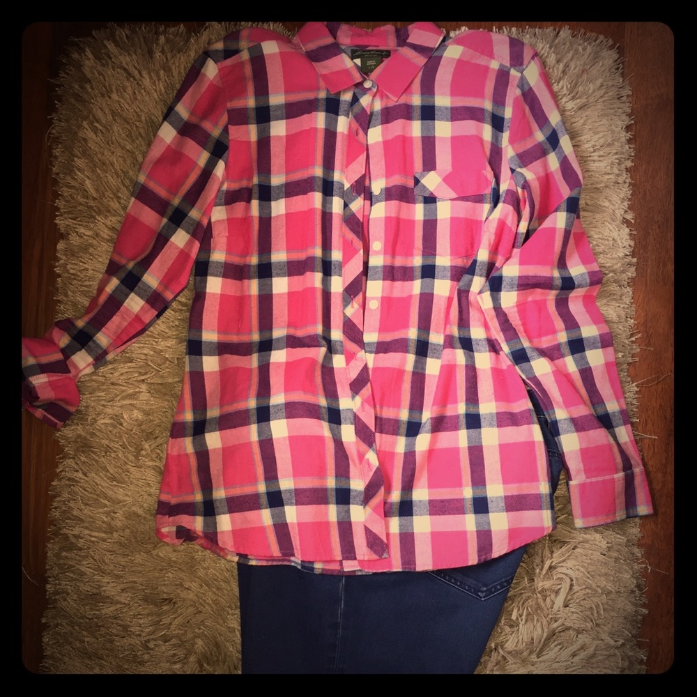 Eddie Bauer ladies flannel shirt. LG